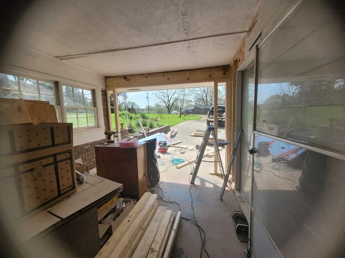 Air movers and dehumidifier for Water Mitigation Services in Borger